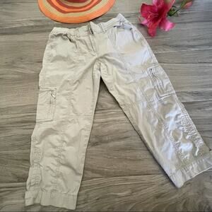 Chico’s size 00 petite khaki crop pants which equals a size small or size 2